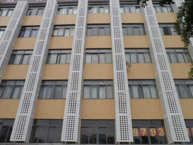 空調(diào)外機(jī)保護(hù)罩